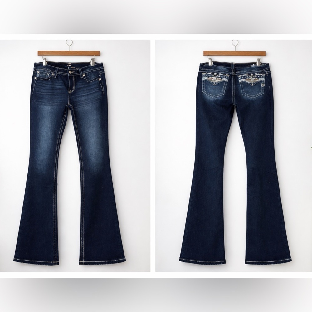 NEW!! NWT Miss Me Mid-Rise Bootcut Jeans 31x34 - Angel Wing Pockets
